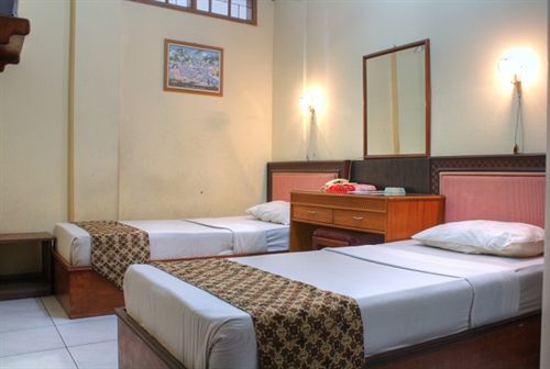 Hotel Cihampelas 1 Bandung Exterior photo